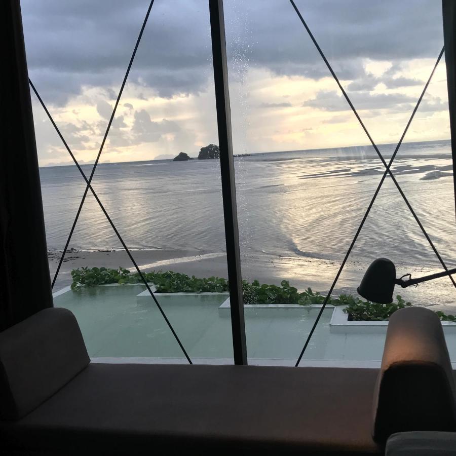 Deepspace Cabin On Quiet Beach Ko Lanta エクステリア 写真